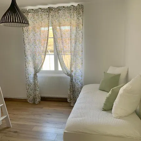 Le Nid De Julise Epoye